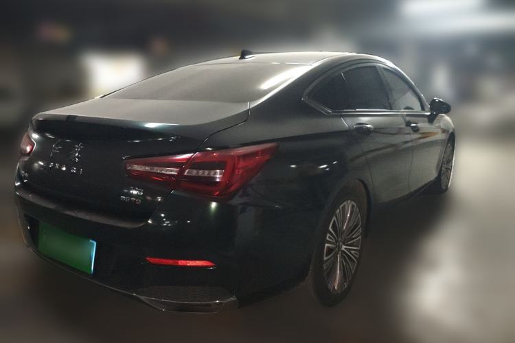 Used Hongqi H5 2022 Classic Model Facelift 1.8T Automatic Smart Connect Flagship Edition Rear Right 45 Deg
