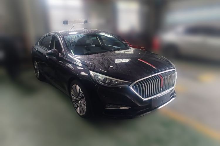 Used Hongqi H5 2022 Classic Model 1.8T Automatic Smart Connect Flagship Edition Front Right 45 Deg