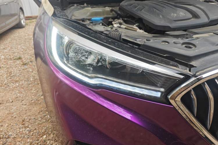 Used Hongqi H5 2022 Classic Model Facelift 1.5T DCT Qiyun Edition Right Front Headlight