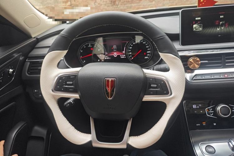 Used Hongqi H5 2022 Classic Model Facelift 1.5T DCT Qiyun Edition Steering Wheel