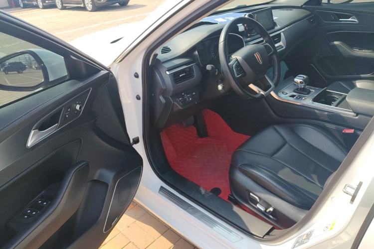 Used Hongqi H5 2022 Classic Model Facelift 1.8T Automatic Smart Connect Flagship Edition Driver Seat
