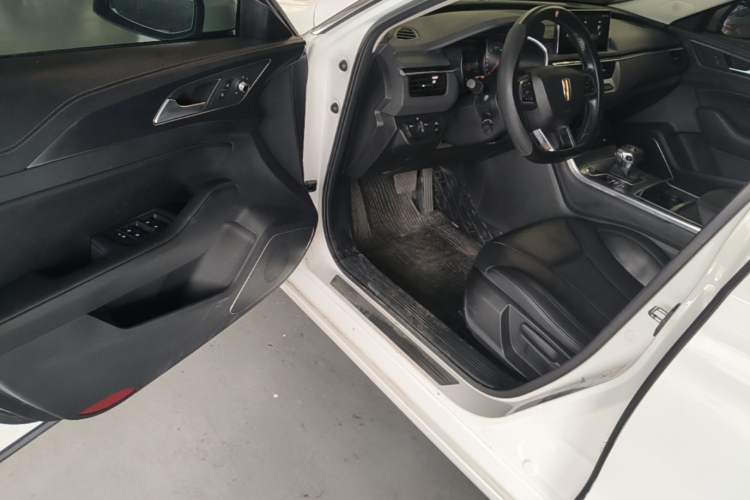 Used Hongqi H5 2022 Classic Model Facelift 1.5T DCT Qiyun Edition Driver Seat