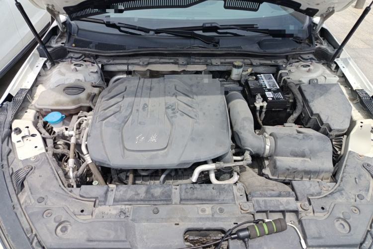 Used Hongqi H5 2022 Classic Model Facelift 1.8T Automatic Smart Connect Flagship Edition Engine Bay