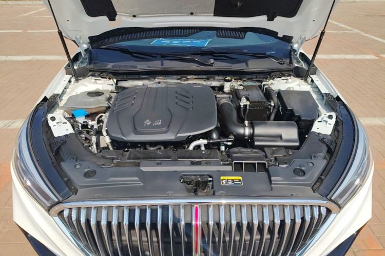 Used Hongqi H5 2022 Classic Model Facelift 1.8T Automatic Smart Connect Flagship Edition Engine Bay