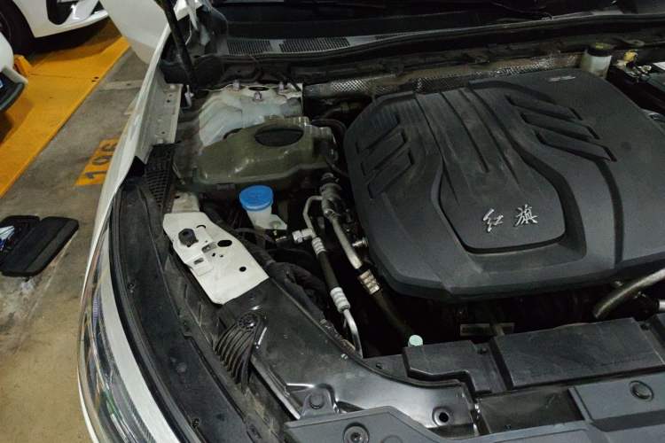 Used Hongqi H5 2022 Classic Model Facelift 1.5T DCT Qiyun Edition Engine Bay Right