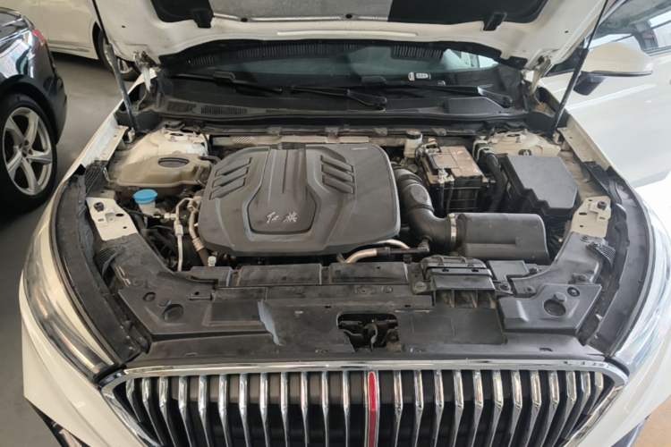 Used Hongqi H5 2022 Classic Model Facelift 1.5T DCT Qiyun Edition Engine Bay