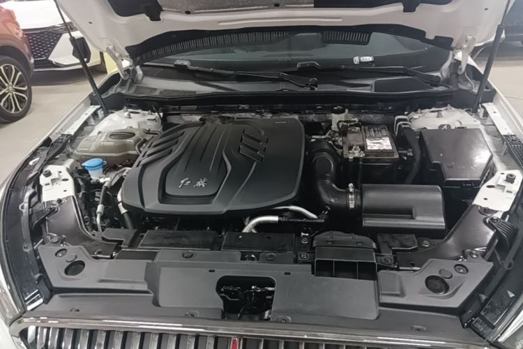 Used Hongqi H5 2022 Classic Model Facelift 1.5T DCT Qiyun Edition Engine Bay