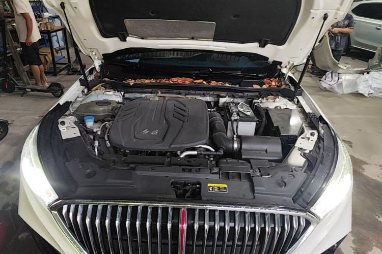 Used Hongqi H5 2022 Classic Model Facelift 1.5T DCT Qiyun Edition Engine Bay
