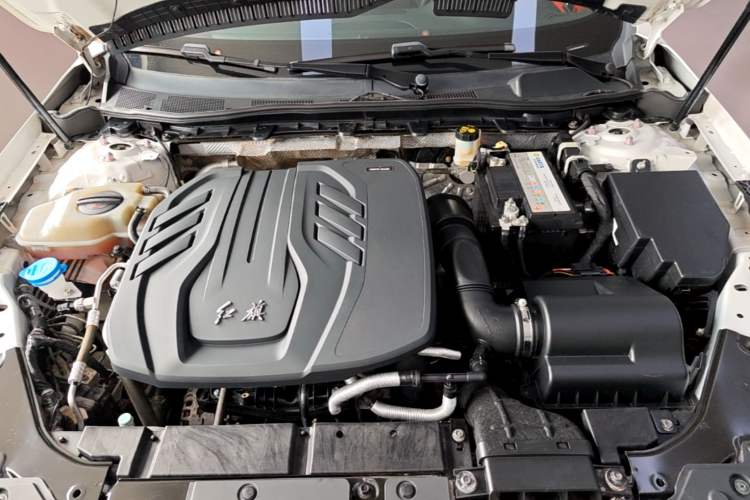 Used Hongqi H5 2022 Classic Model Facelift 1.5T DCT Qiyun Edition Engine Bay