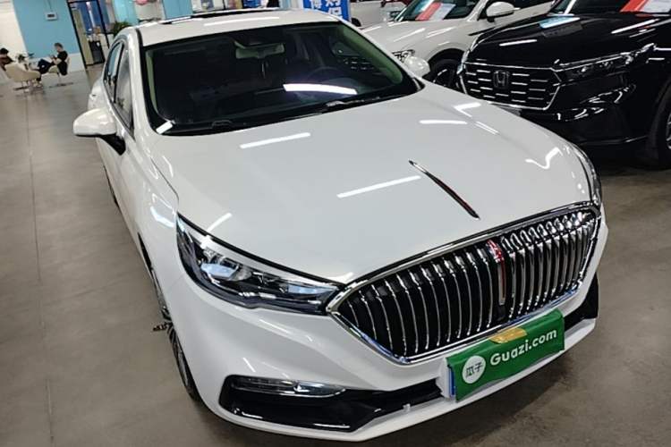 Used Hongqi H5 2022 Classic Model Facelift 1.8T Automatic Smart Connect Flagship Edition Front Right 45 Deg