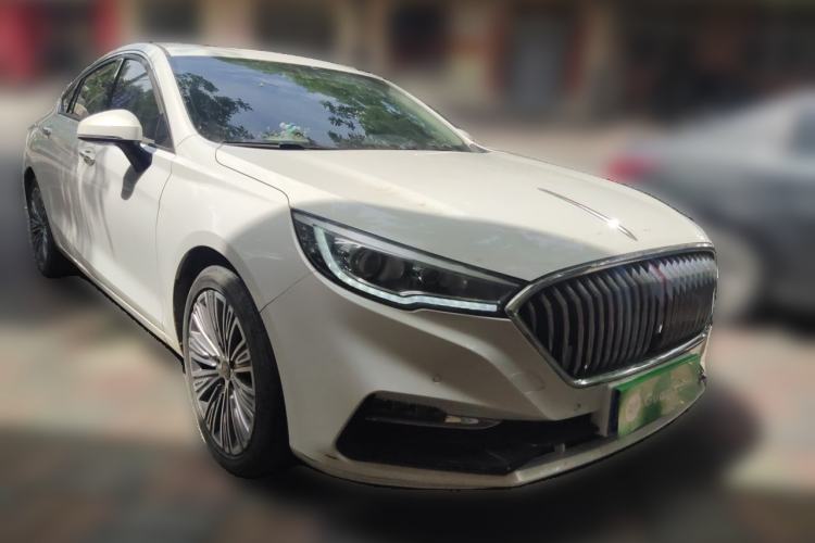 Used Hongqi H5 2022 Classic Model Facelift 1.8T Automatic Smart Connect Flagship Edition Front Right 45 Deg