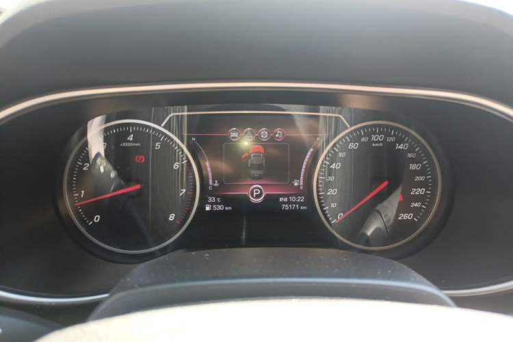 Used Hongqi H5 2022 Classic Model 1.5T DCT Flagship Edition Instrument Cluster