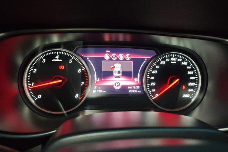 Used Hongqi H5 2022 Classic Model Facelift 1.5T DCT Qiyun Edition Instrument Cluster