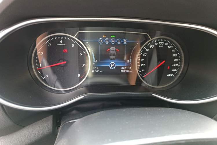 Used Hongqi H5 2022 Classic Model Facelift 1.8T Automatic Smart Connect Flagship Edition Instrument Cluster
