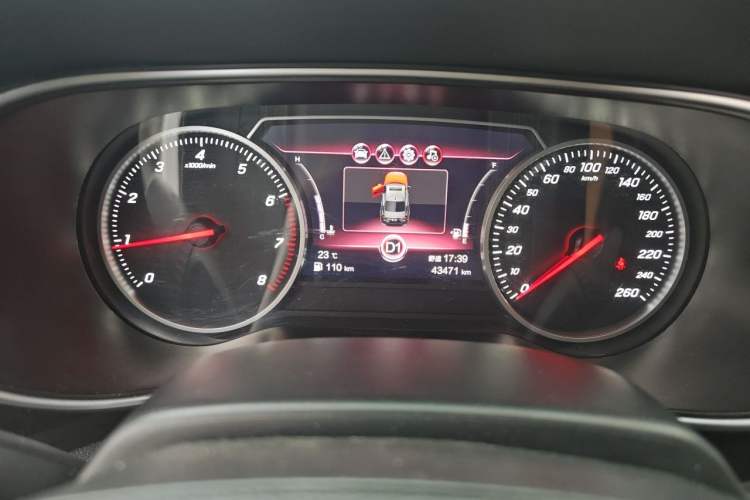 Used Hongqi H5 2022 Classic Model 1.5T DCT Flagship Edition Instrument Cluster