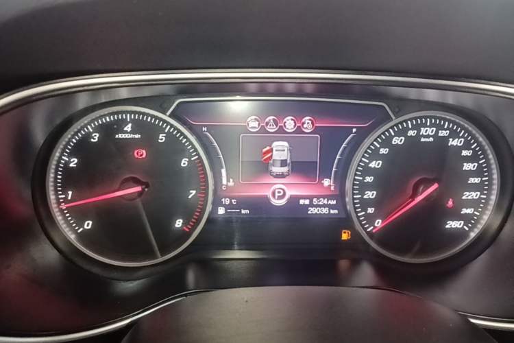 Used Hongqi H5 2022 Classic Model Facelift 1.5T DCT Qiyun Edition Instrument Cluster