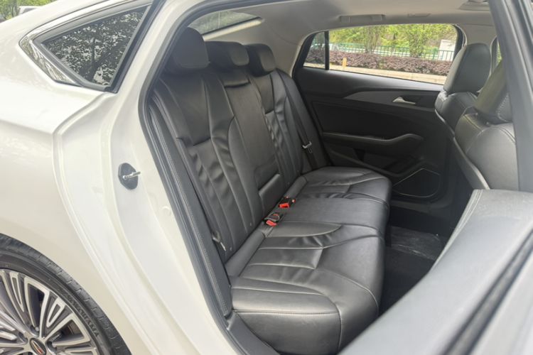 Used Hongqi H5 2022 Classic Model Facelift 1.5T DCT Qiyun Edition Interior 1