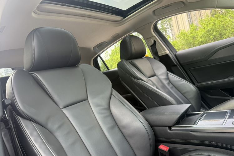 Used Hongqi H5 2022 Classic Model Facelift 1.5T DCT Qiyun Edition Interior 4