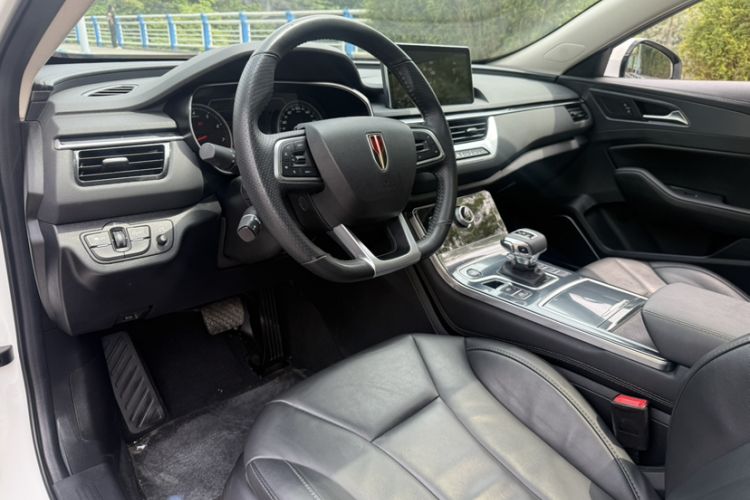 Used Hongqi H5 2022 Classic Model Facelift 1.5T DCT Qiyun Edition Interior 6