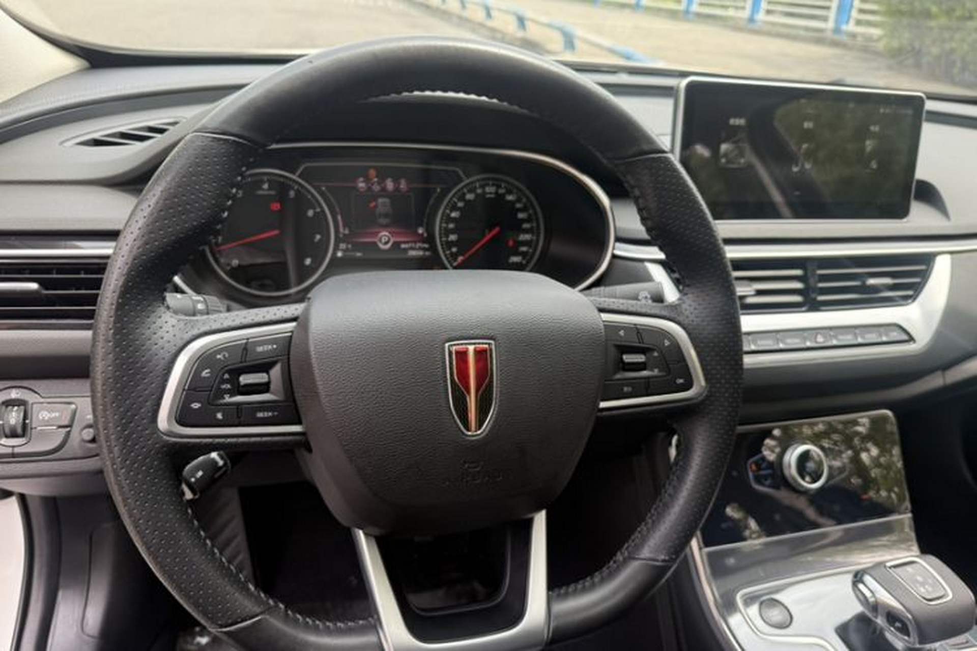 Used Hongqi H5 2022 Classic Model Facelift 1.5T DCT Qiyun Edition Interior 7
