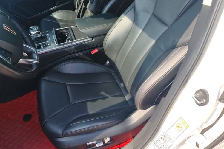 Used Hongqi H5 2022 Classic Model Facelift 1.8T Automatic Smart Connect Flagship Edition Left Front Seat