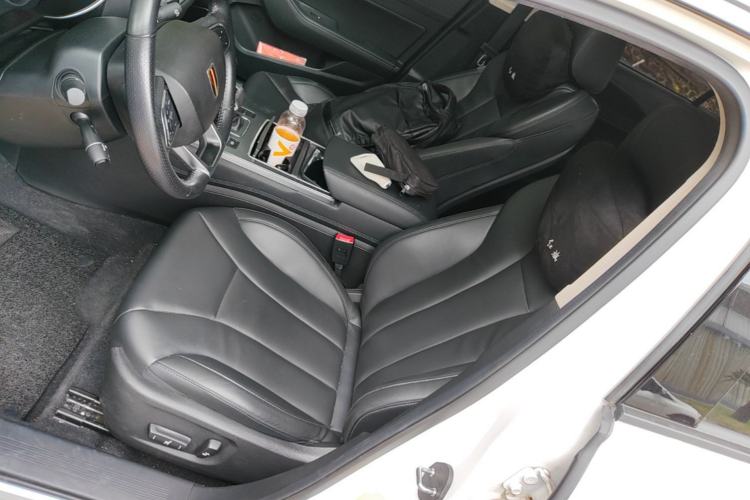 Used Hongqi H5 2022 Classic Model Facelift 1.5T DCT Qiyun Edition Left Front Seat