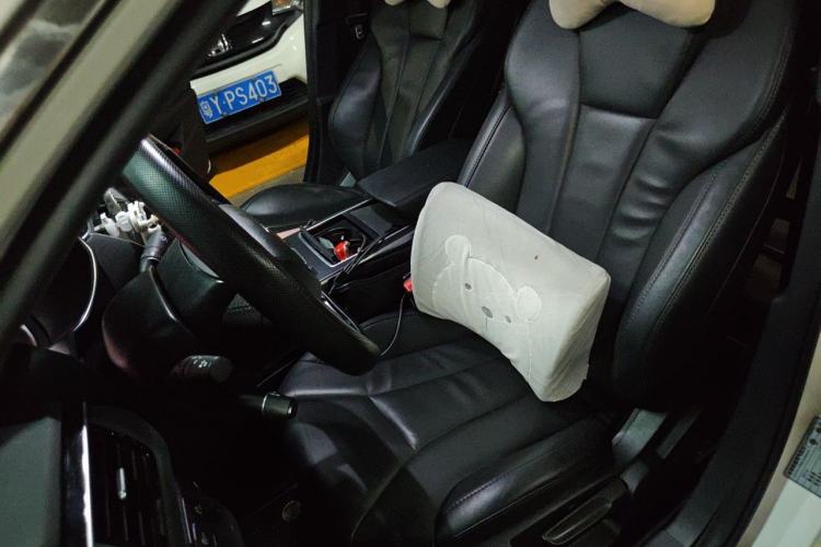 Used Hongqi H5 2022 Classic Model Facelift 1.5T DCT Qiyun Edition Left Front Seat