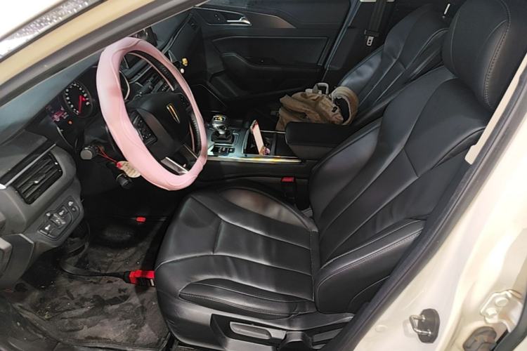 Used Hongqi H5 2022 Classic Model Facelift 1.5T DCT Qiyun Edition Left Front Seat