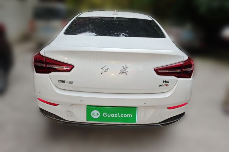 Used Hongqi H5 2022 Classic Model Facelift 1.5T DCT Qiyun Edition Rear