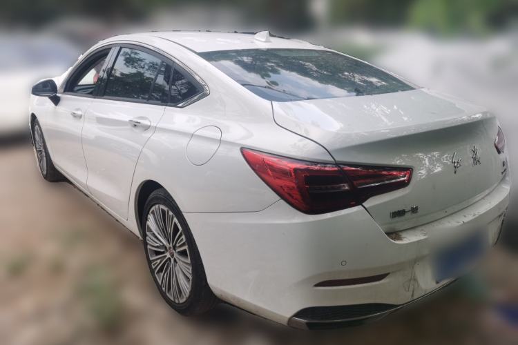 Used Hongqi H5 2022 Classic Model 1.5T DCT Flagship Edition Rear Left 45 Deg