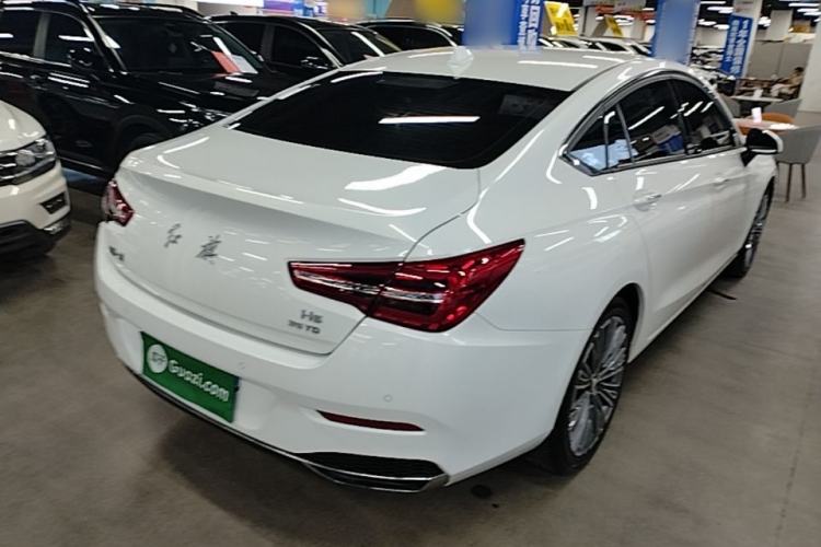 Used Hongqi H5 2022 Classic Model Facelift 1.8T Automatic Smart Connect Flagship Edition Rear Right 45 Deg