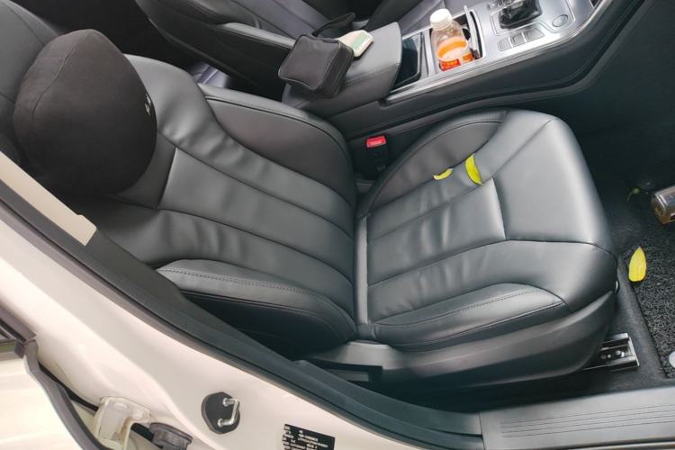 Used Hongqi H5 2022 Classic Model Facelift 1.5T DCT Qiyun Edition Right Front Seat