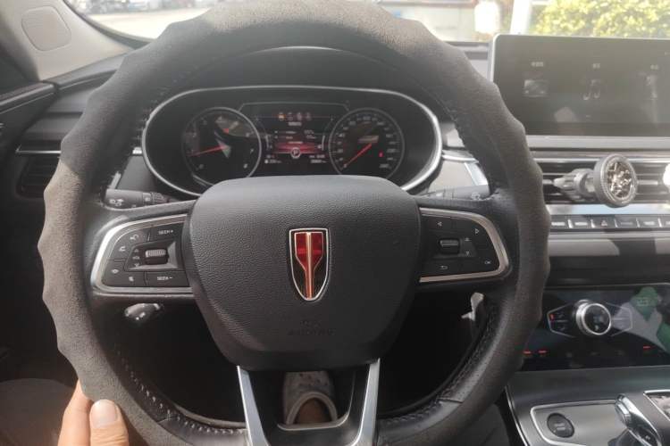 Used Hongqi H5 2022 Classic Model 1.5T DCT Flagship Edition Steering Wheel