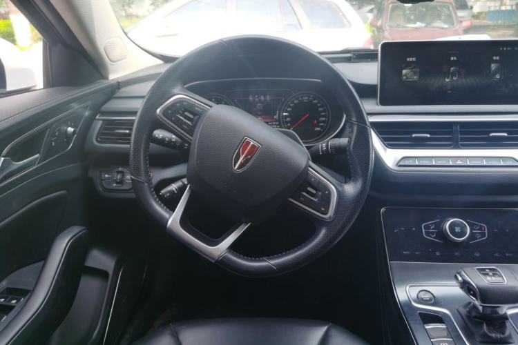 Used Hongqi H5 2022 Classic Model 1.5T DCT Flagship Edition Steering Wheel