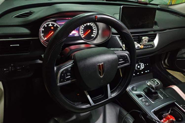 Used Hongqi H5 2022 Classic Model Facelift 1.5T DCT Qiyun Edition Steering Wheel