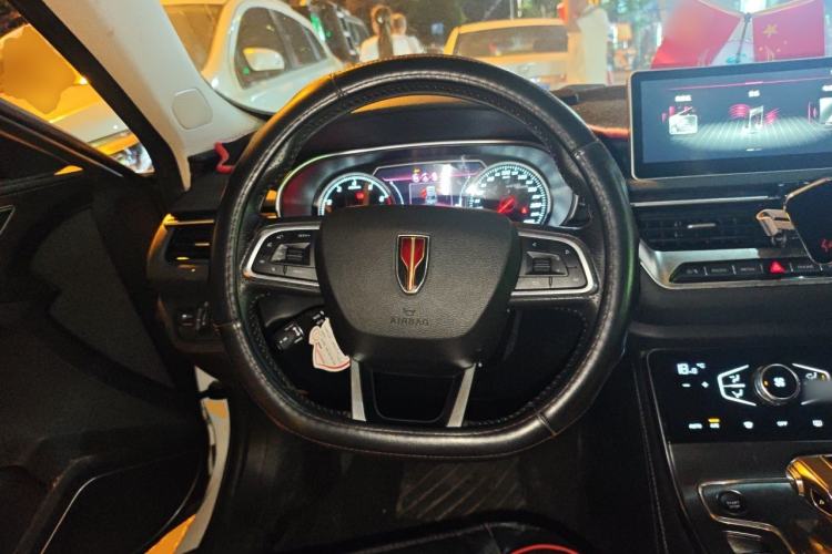 Used Hongqi H5 2022 Classic Model 1.5T DCT Flagship Edition Steering Wheel