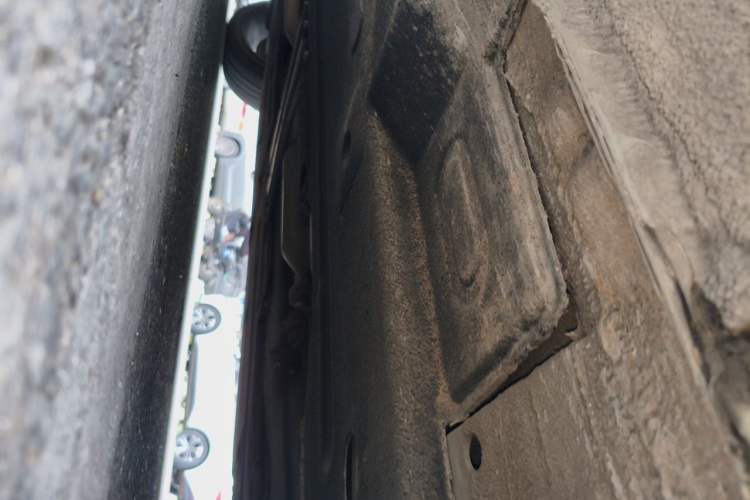 Used Hongqi H5 2022 Classic Model 1.8T Automatic Smart Connect Flagship Edition Chassis Front Right