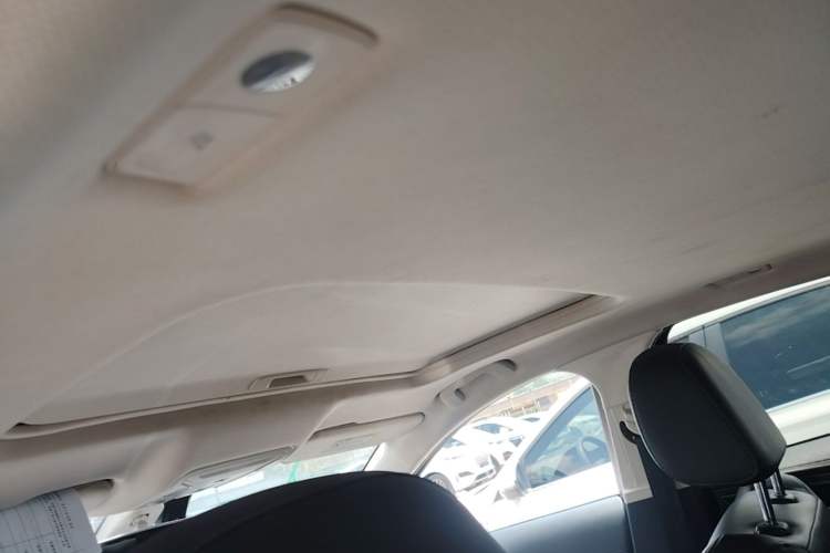 Used Hongqi H5 2022 Classic Model Facelift 1.5T DCT Qiyun Edition Headliner