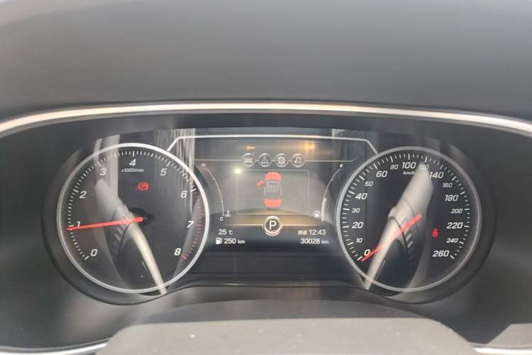 Used Hongqi H5 2022 Classic Model Facelift 1.5T DCT Qiyun Edition Instrument Cluster