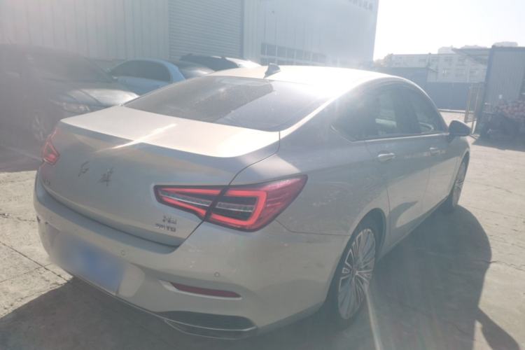 Used Hongqi H5 2022 Classic Model Facelift 1.8T Automatic Smart Connect Flagship Edition Rear Right 45 Deg