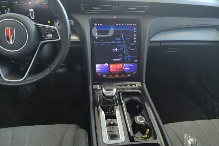 Used Hongqi H5 2023 1.5T DCT Smart Connect Flagship Edition Audio And AC Panel