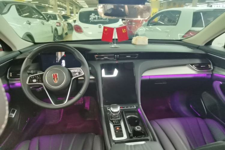 Used Hongqi H5 2023 1.5T DCT Smart Connect Flagship Edition Center Console