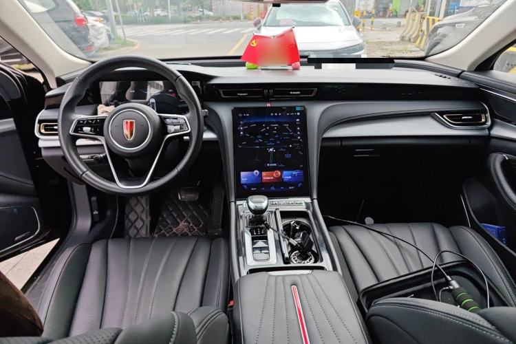 Used Hongqi H5 2023 1.5T DCT Smart Connect Flagship Edition Center Console