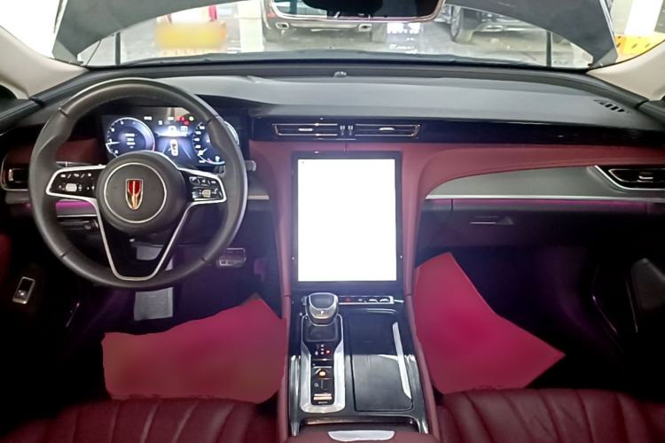 Used Hongqi H5 2023 2.0T Automatic Smart Connect Flagship Edition Center Console