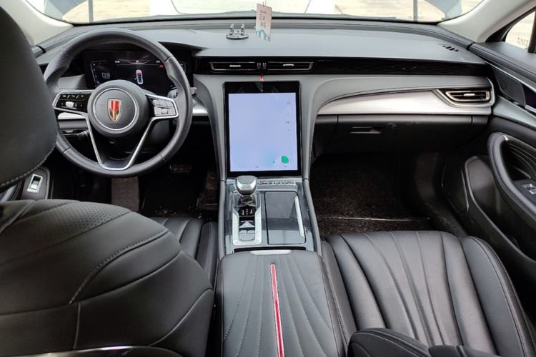 Used Hongqi H5 2023 1.5T DCT Smart Connect Flagship Edition Center Console