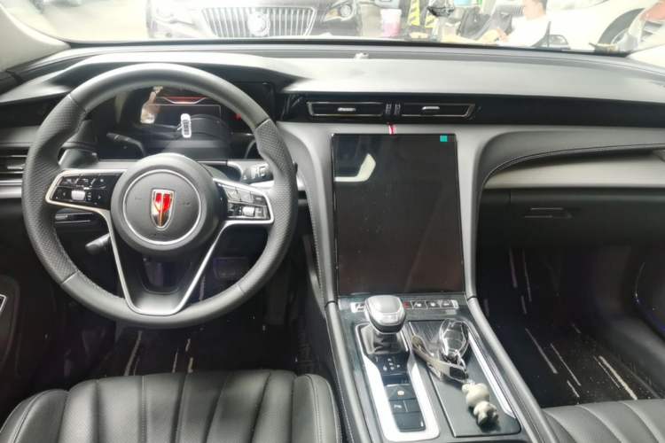 Used Hongqi H5 2023 1.5T DCT Smart Connect Flagship Edition Center Console