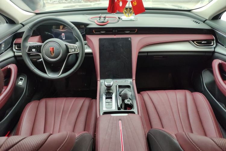 Used Hongqi H5 2023 1.5T DCT Smart Connect Flagship Edition Center Console