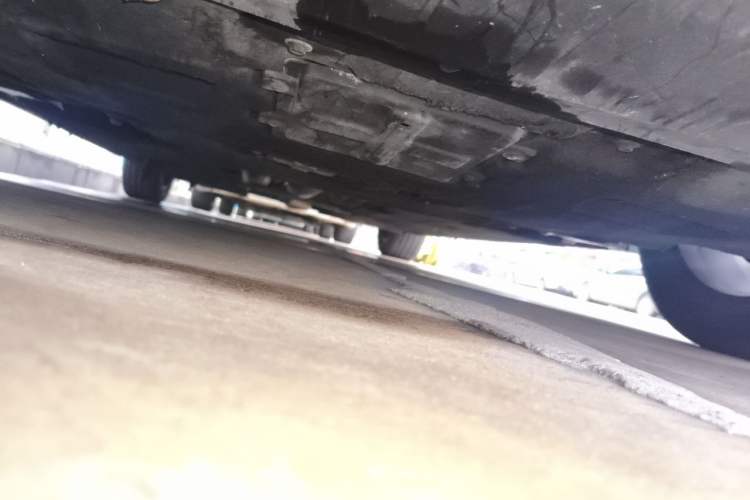 Used Hongqi H5 2023 2.0T Automatic Smart Connect Flagship Edition Chassis Front