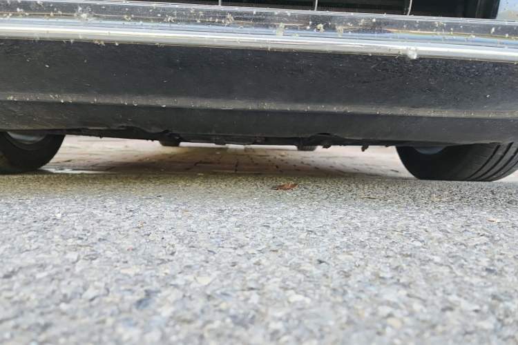 Used Hongqi H5 2023 2.0T Automatic Smart Connect Flagship Edition Chassis Front