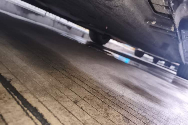 Used Hongqi H5 2023 2.0T Automatic Smart Connect Flagship Edition Chassis Front Left